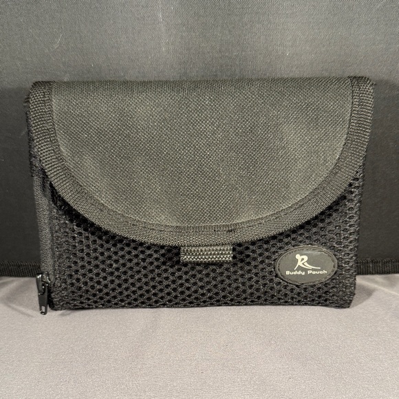 Buddy Pouch - Picture 1 of 3